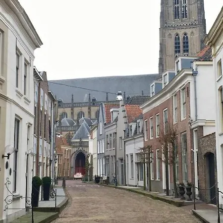 Het Zwarte Paard בקתה Gameren